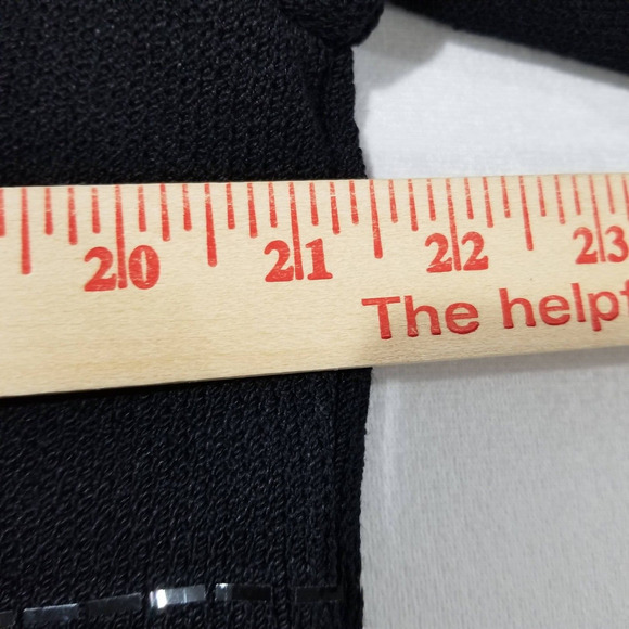 ST. JOHN Santana Knit Sweater Size 14 Black V-Neck Center Bow Clasp Long Sleeve - Picture 10 of 12